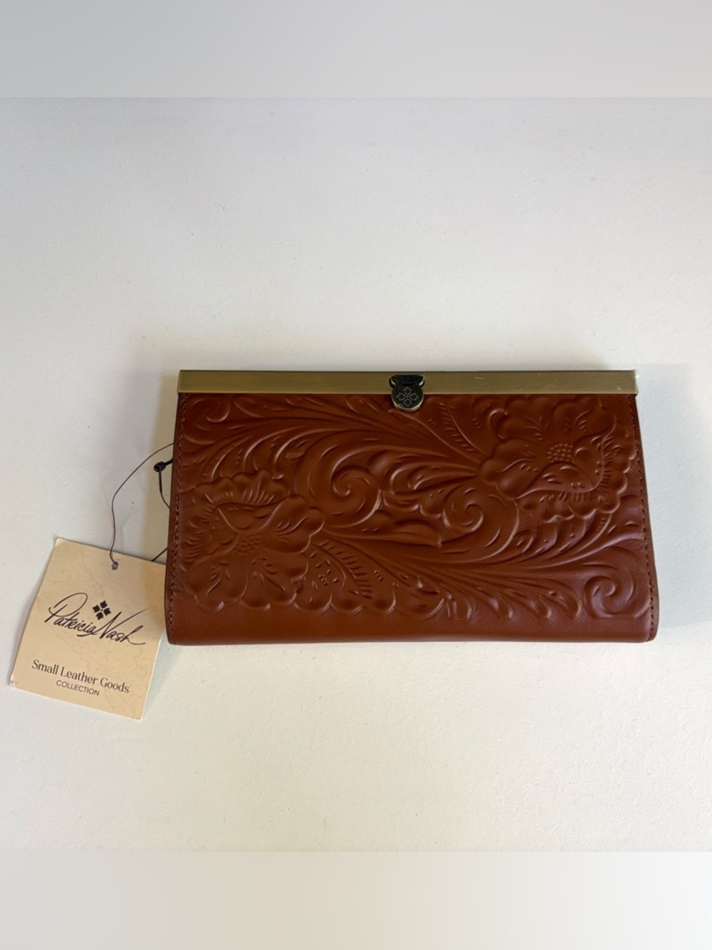 New Patricia Nash Cauchy Leather Frame Wallet Tooled Florence - Picture 2 of 9